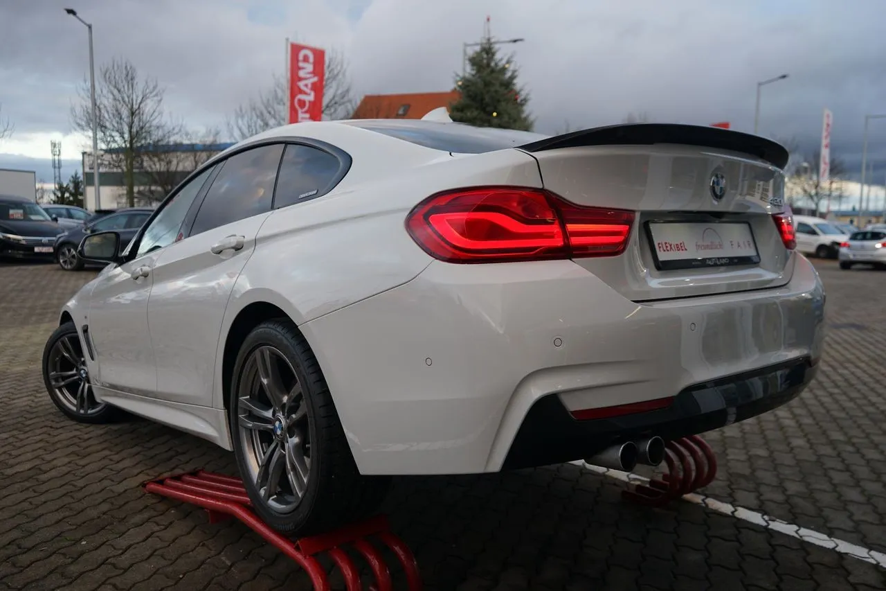 BMW 4er Reihe 420i M Sport...  Image 4