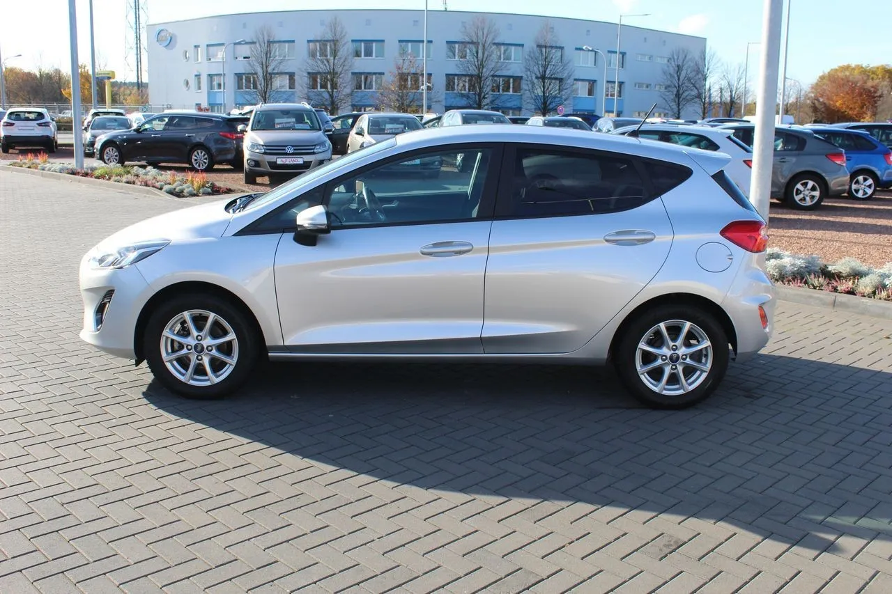 Ford Fiesta 1.1 Sitzheizung Tempomat...  Image 8