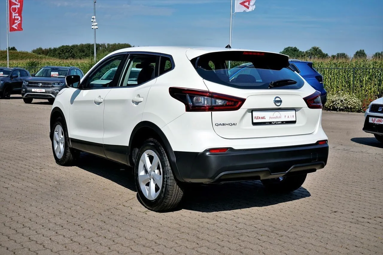 Nissan Qashqai 1.3 DIG-T...  Image 2