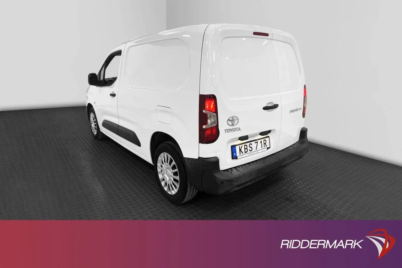 Toyota ProAce City 1.5D 102hk Värmare B-Kamera 3-Sits MOMS Image 2