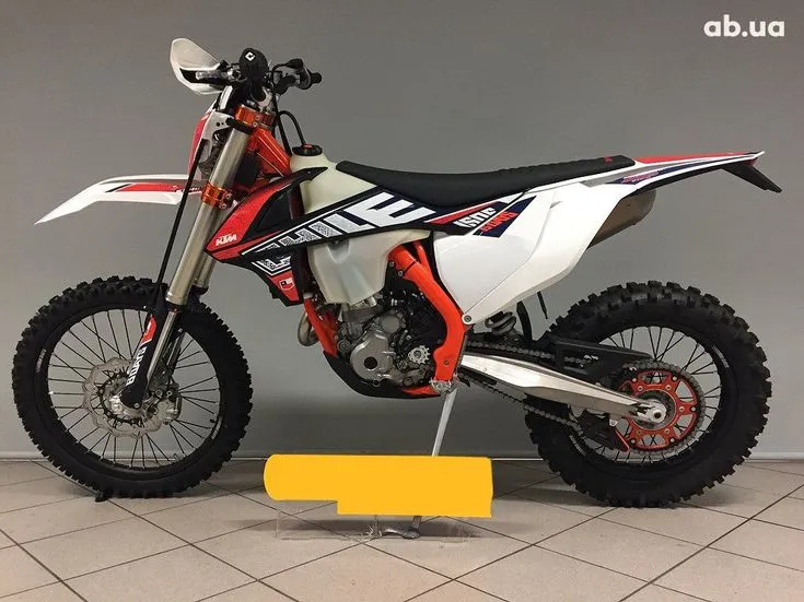 KTM 250 Image 1